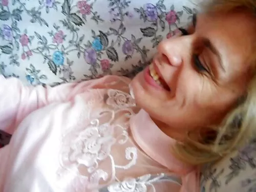 Hotwife зряла мама в ...