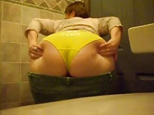 POV анален с огромен ...