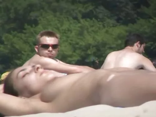 Крадецът отлетя до Т ...