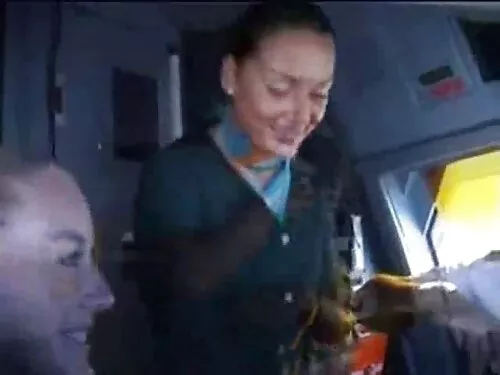Младо дърти баби сек ...